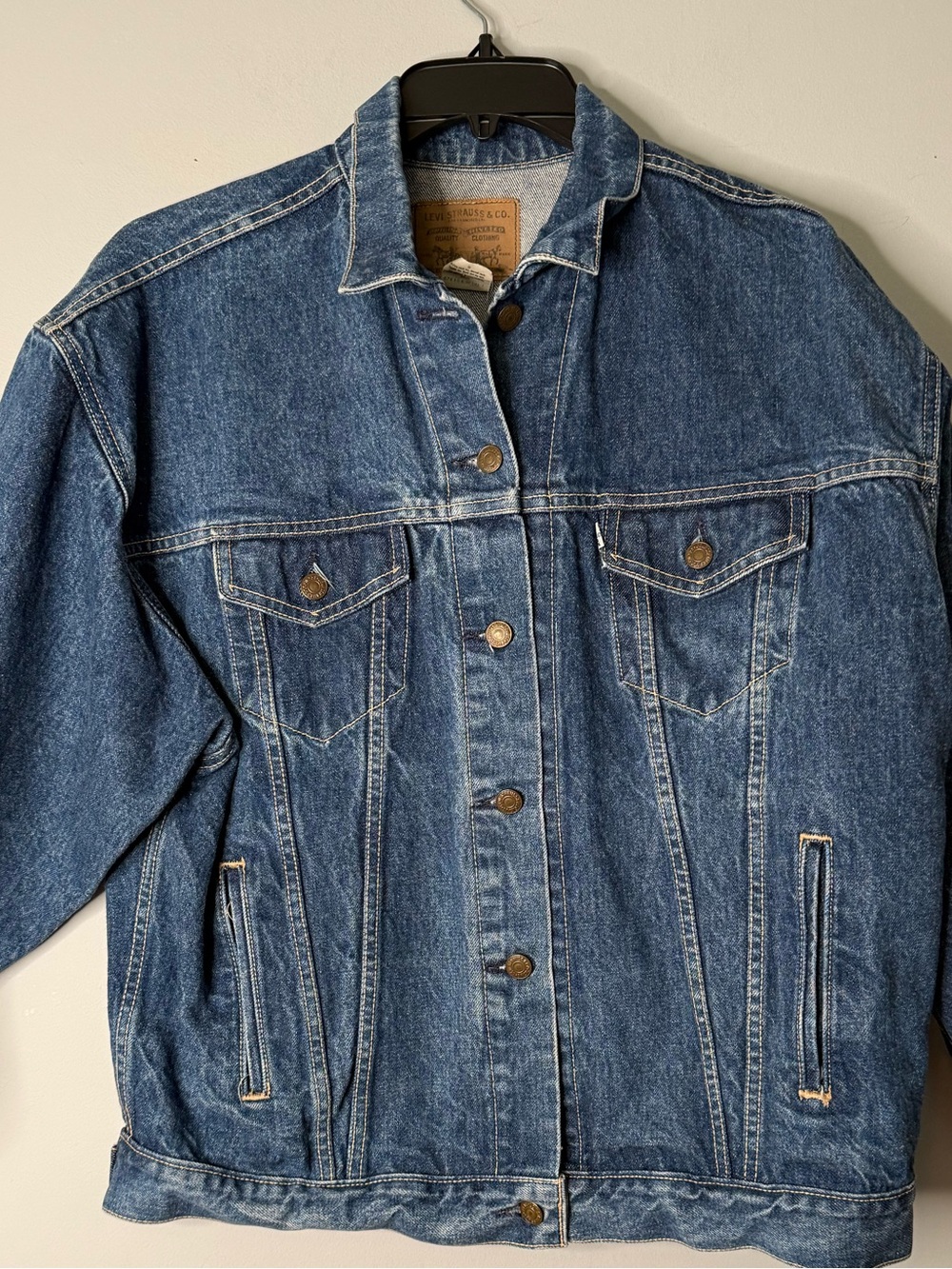 Vintage Levi's Denim Trucker Jacket Men's Size LArge 77930 7206 Made in USA